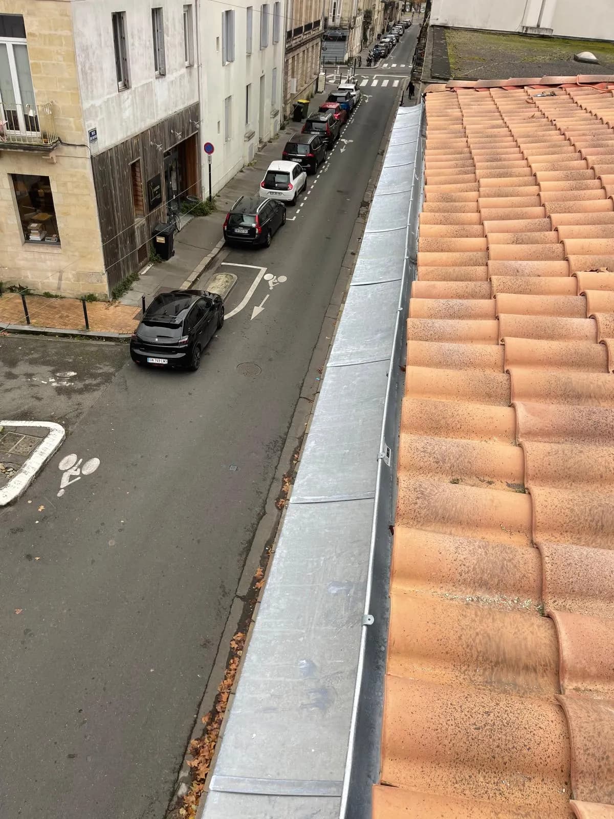 Création d’un entablement zinc avec chéneau intégré à Bordeaux